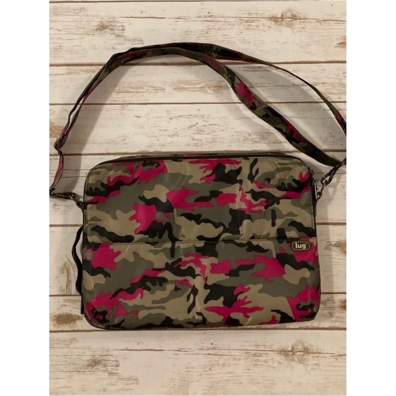 Lug Delta laptop bag in Orchid Camo - Thumbnail 2