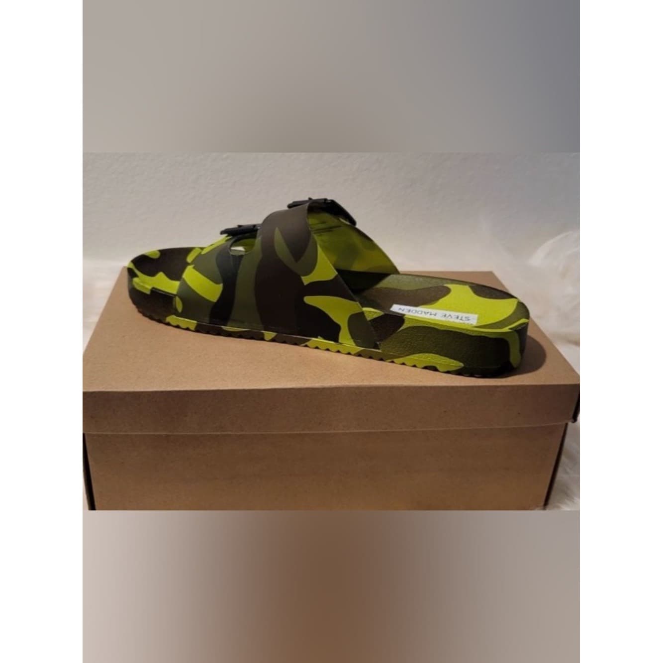 Steve Madden Evanne Neon Green Camo Slides - Thumbnail 2