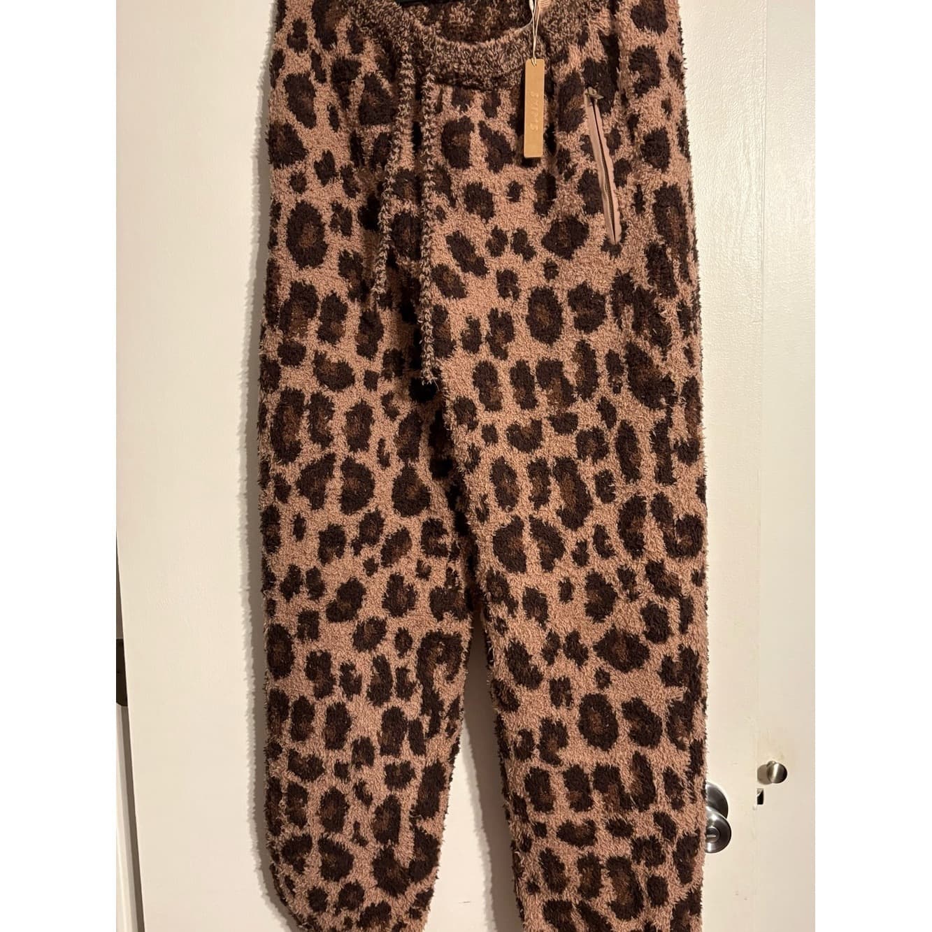 SKIMS Sienna Leopard Print Cozy Pants - sold out and discontinued - Thumbnail 2