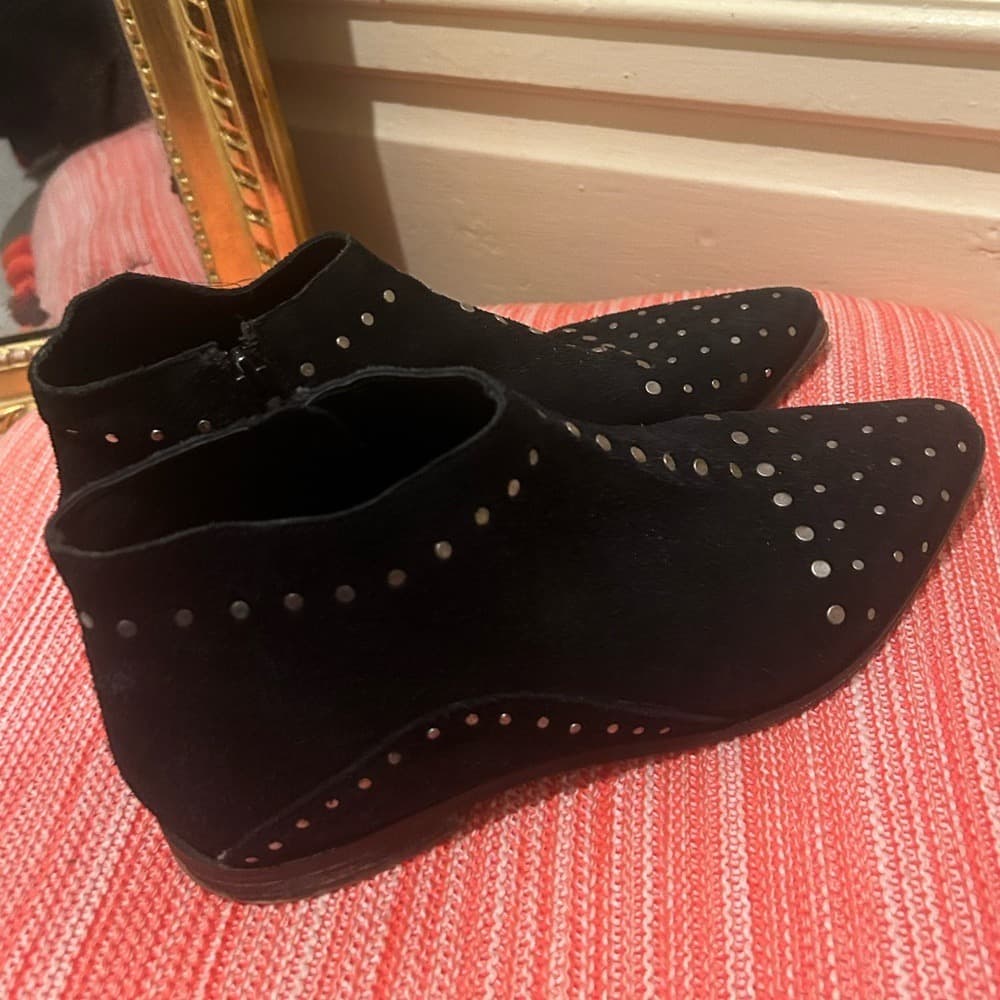 Free People Black Studded Suede Ankle Boots - Thumbnail 4