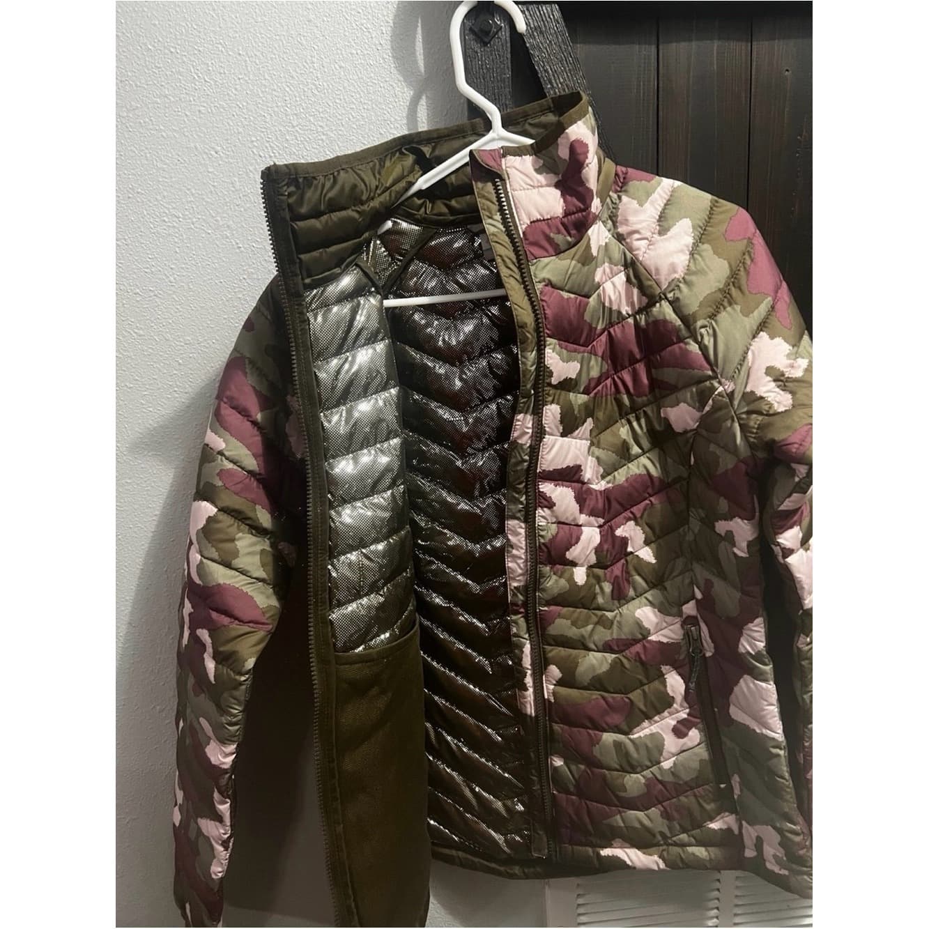 Columbia Camo Puffer Jacket - Thumbnail 2
