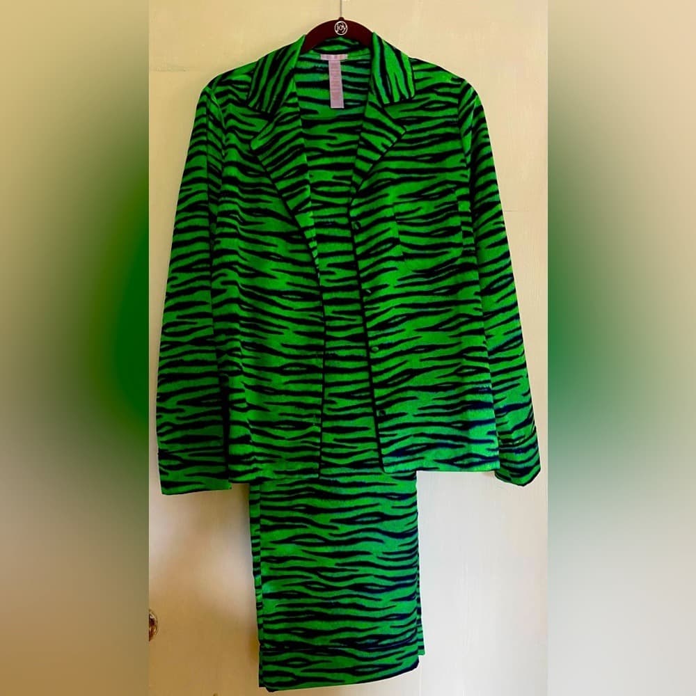 Savage X Fenty Green and Black Zebra Print Pajama Set - Thumbnail 2