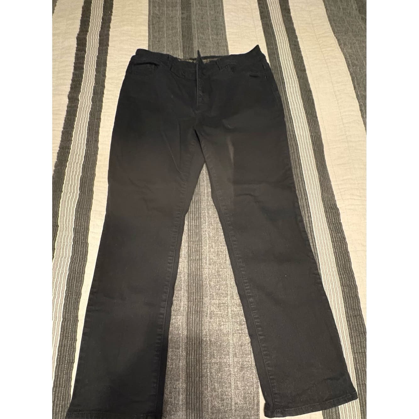 Chico's so slimming girlfriend straight leg jeans