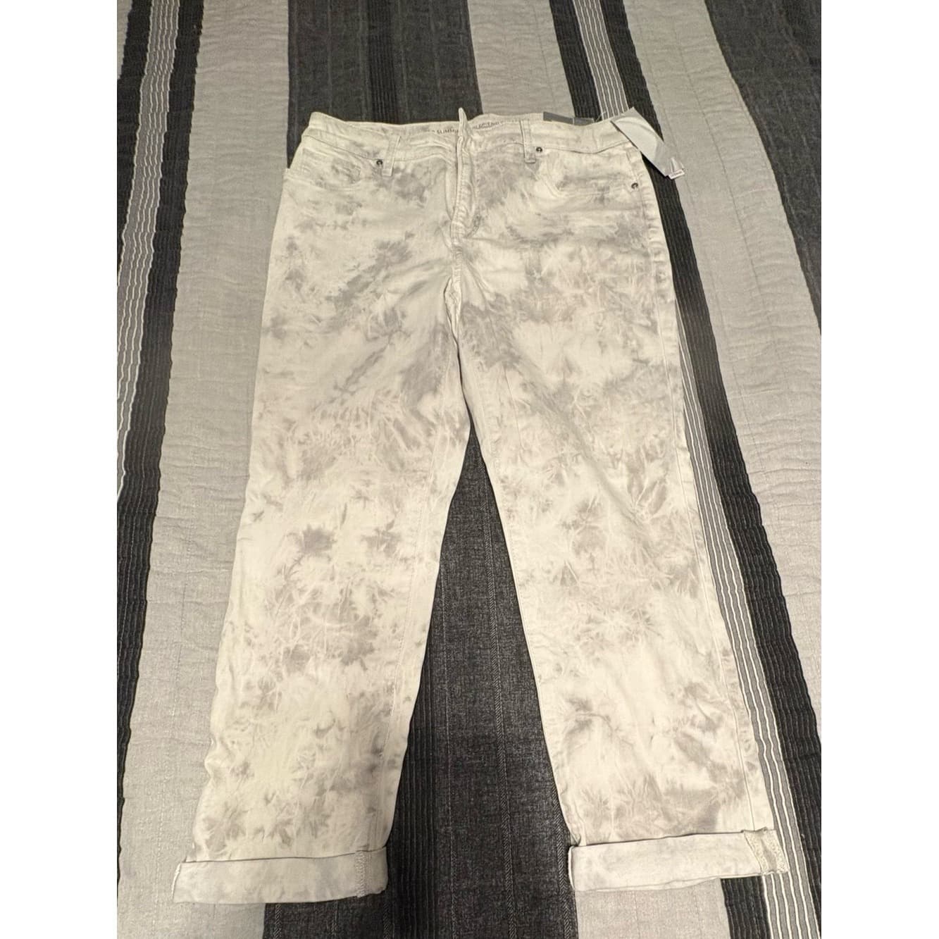 Chico's so slimming girlfriend slumped jeans