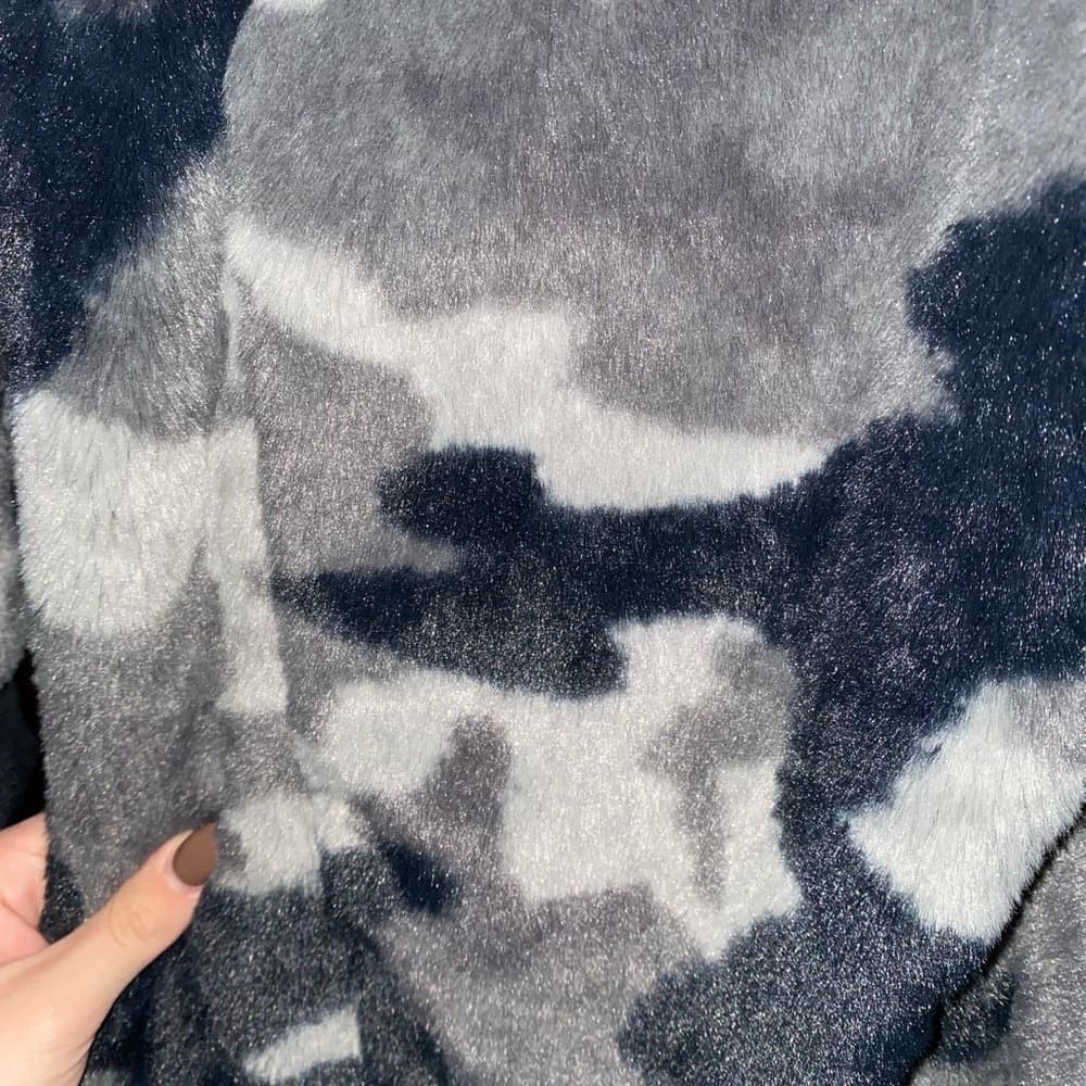 Columbia Women's Gray & Black Camo Fleece Zip Jacket - Thumbnail 3