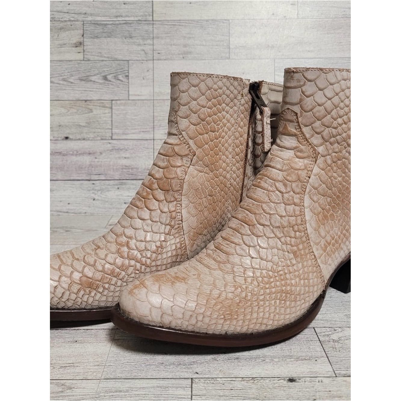 Women's Idyllwind Wings Bone Western Brown Snakeskin Rodeo Cowboy Boots