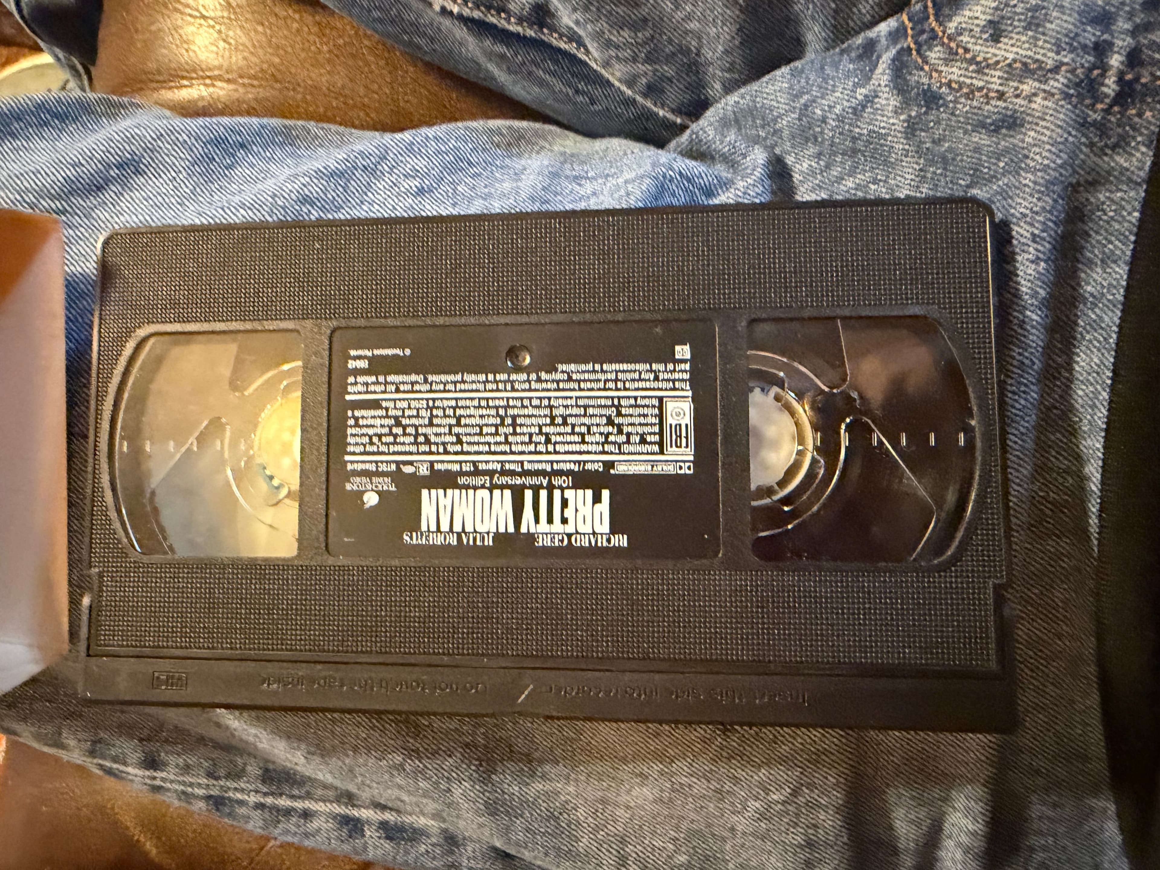 Pretty Woman Special 10th Anniversary Edition VHS - Thumbnail 3