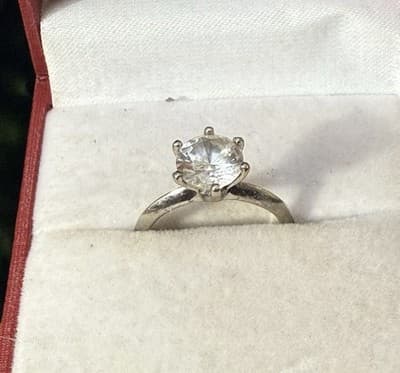 Lab Created Diamond 2ctw 14 Kt White Gold Ring New Comes W/ Box Size 7 - Thumbnail 3
