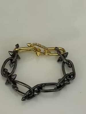 Black And Gold Chain Link Bracelet Size 7.25 Really Cute Bracelet - Image 1
