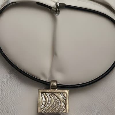 Silpada Necklace With Leather And Sterling Silver Pendant 16 Inches - Thumbnail 2