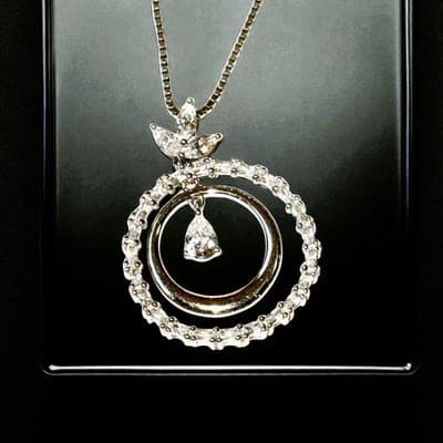 Sterling Silver Necklace 18 Inches With Circle And White Topaz Stone - Thumbnail 3