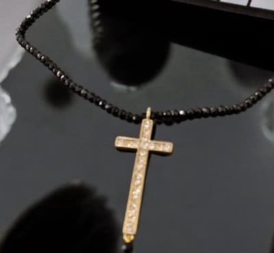 Heidi Daus Black Long Necklace 32 Inches With Gold Cross In The Middle - Thumbnail 4