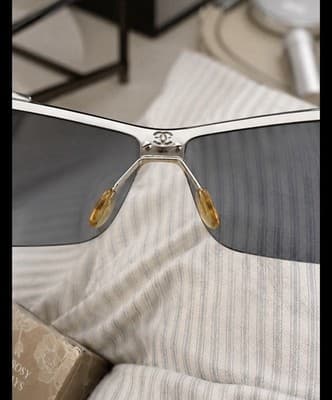 Chanel 4043 B Sunglasses Rimless Perfect Condition - Thumbnail 2