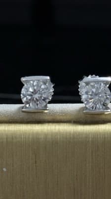 2 Carat 14 K Gold White Lab Created Diamond Earrings Studs Unique Looking - Thumbnail 3