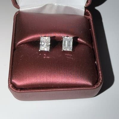 Emerald Cut Lab Created 14 Kt 2.5 Ctw Lab Created Diamond Earrings - Thumbnail 2
