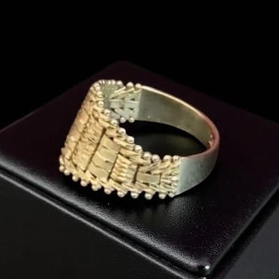 14 K White Gold Diamond Cut Mesh Ring Size 7 - Thumbnail 6
