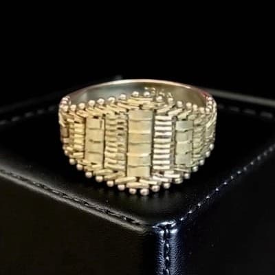 14 K White Gold Diamond Cut Mesh Ring Size 7 - Thumbnail 5