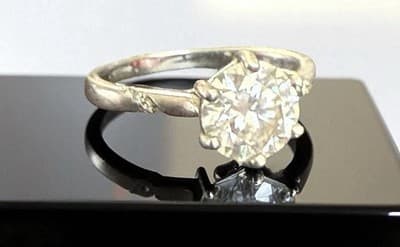Lab Grown Diamond Size 7 14 Kt Gold White Ring Size 7 Ig Report - Thumbnail 2