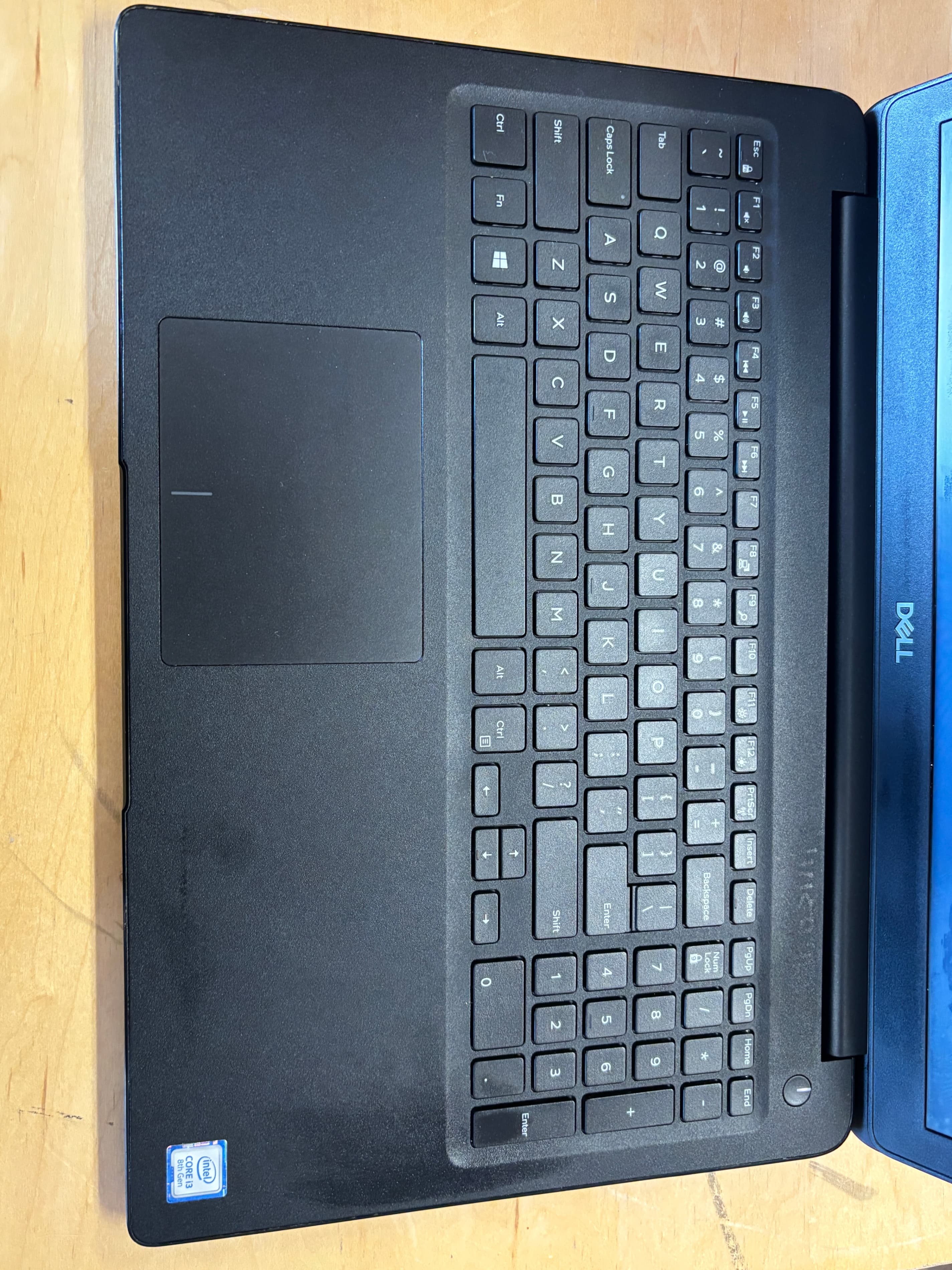 Dell Latitude 3500 Laptop 8GB RAM Intel i3 Windows 11 - Thumbnail 3