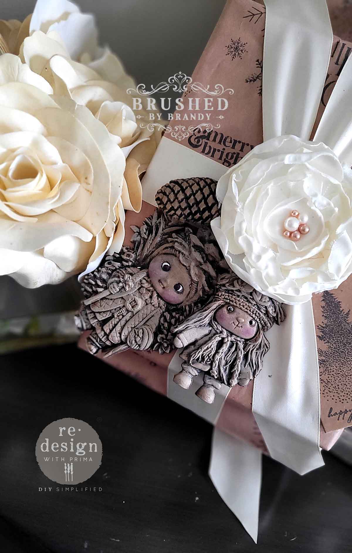 Decor Moulds® - Pinecone Dolls - Thumbnail 2
