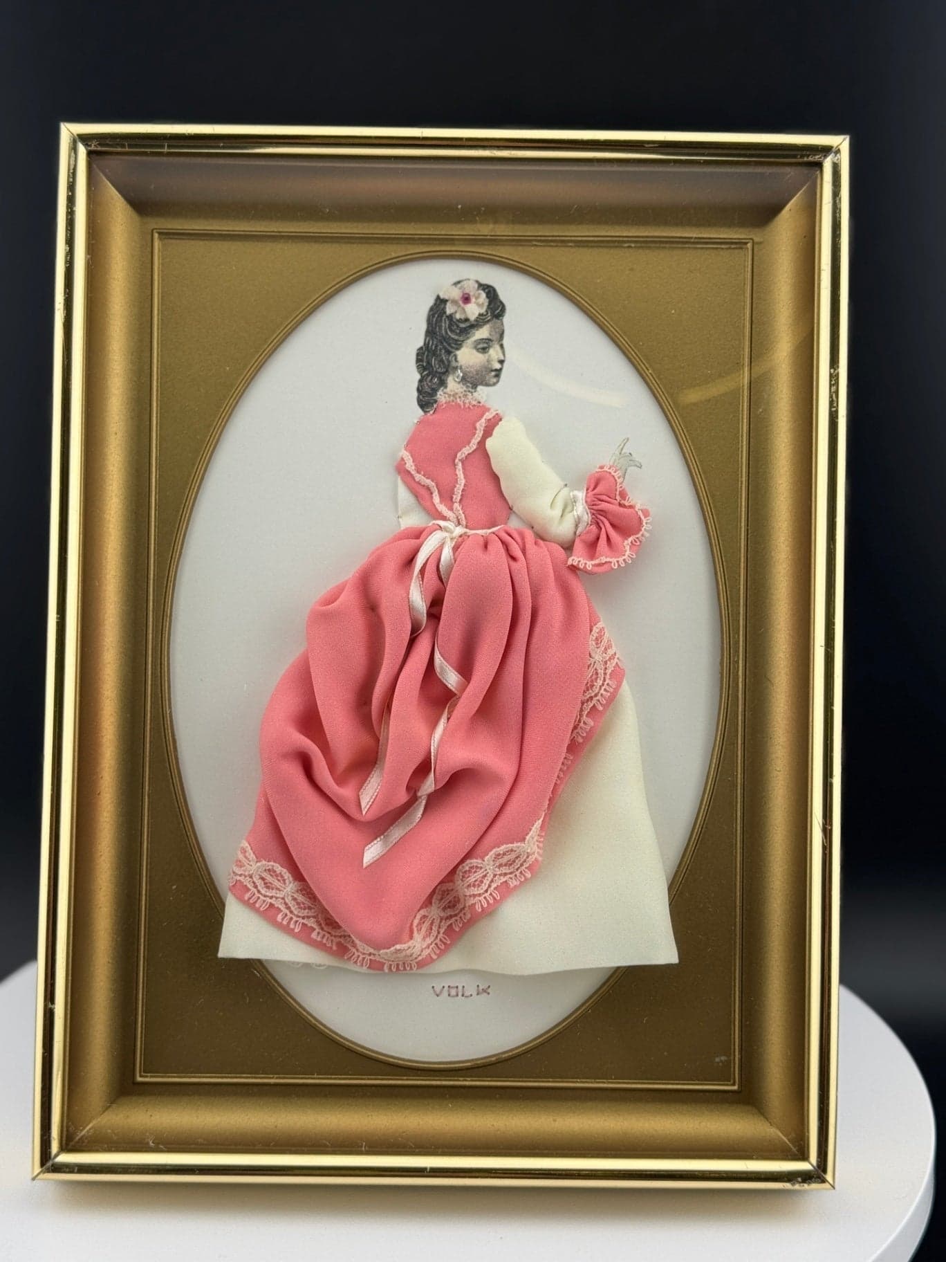 Victorian Woman Diorama - Pink - Image 1