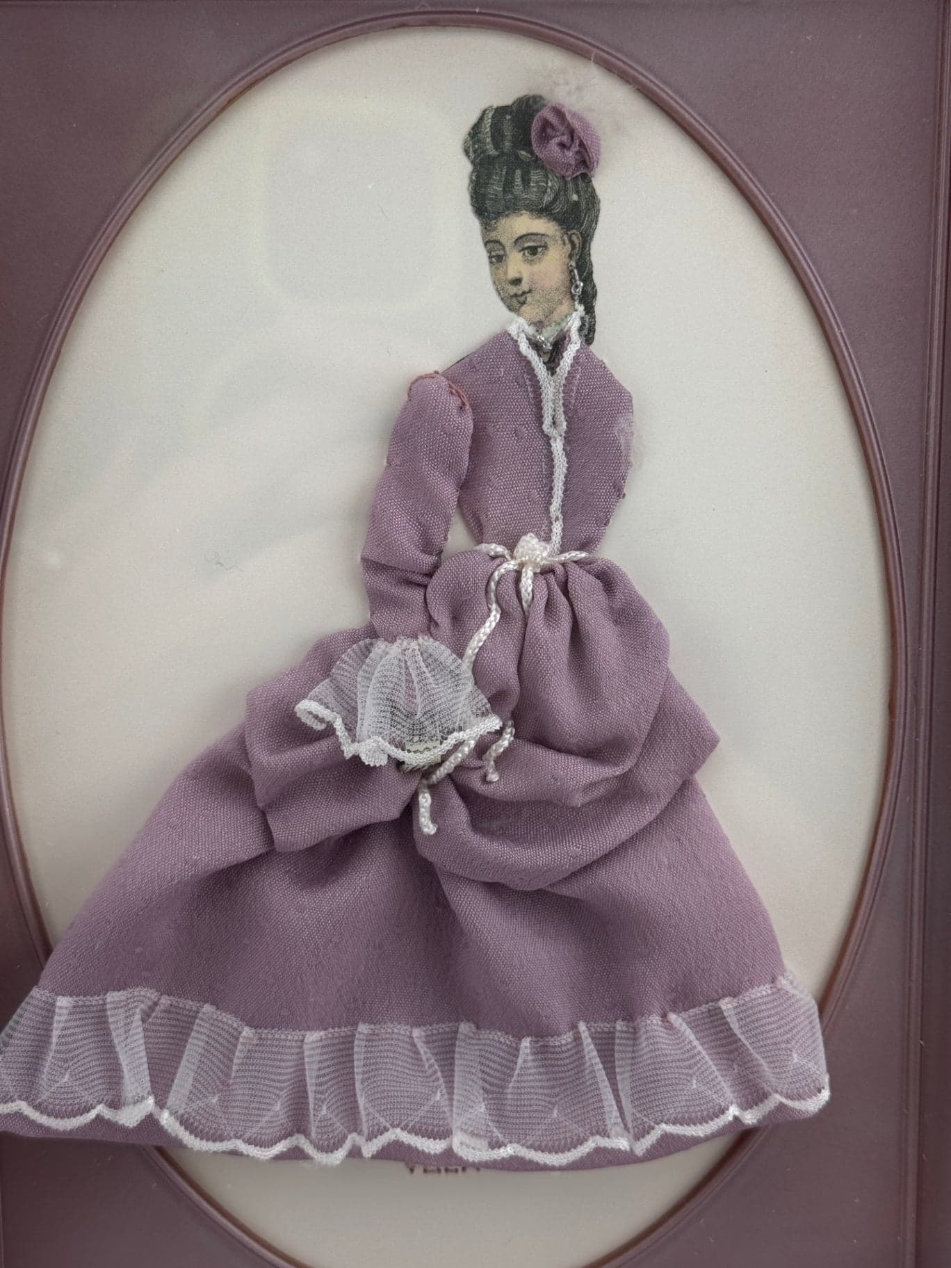 Victorian Woman Diorama - Lavender - Thumbnail 5