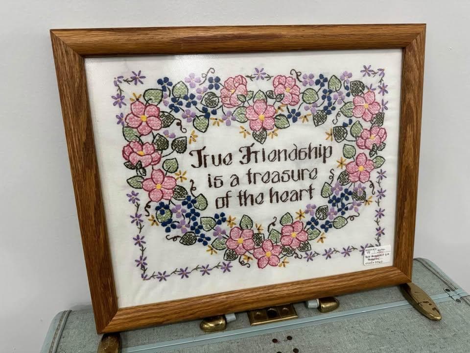 True Friendship Embroidery - Image 1