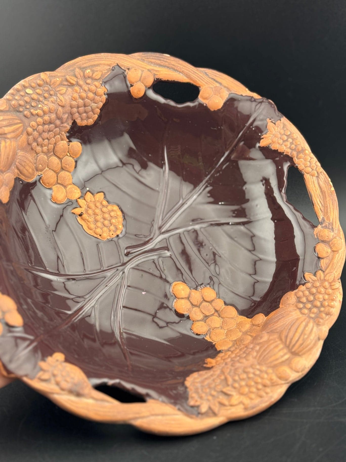 Hand Painted 8.5" Pottery Footed Bowl - Thumbnail 5