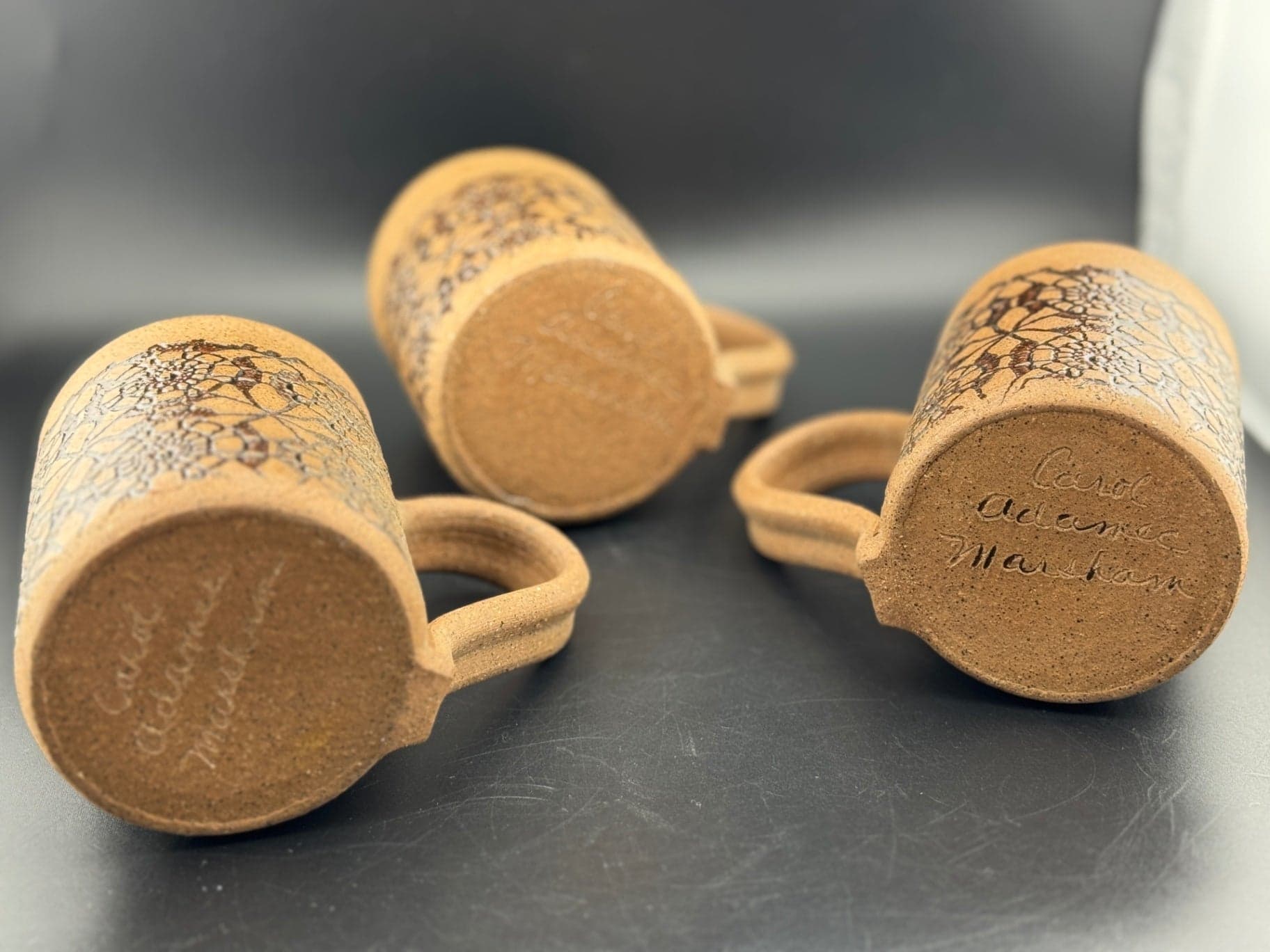 3 VTG Pottery Mugs/CarolAdamecMarsham - Thumbnail 6