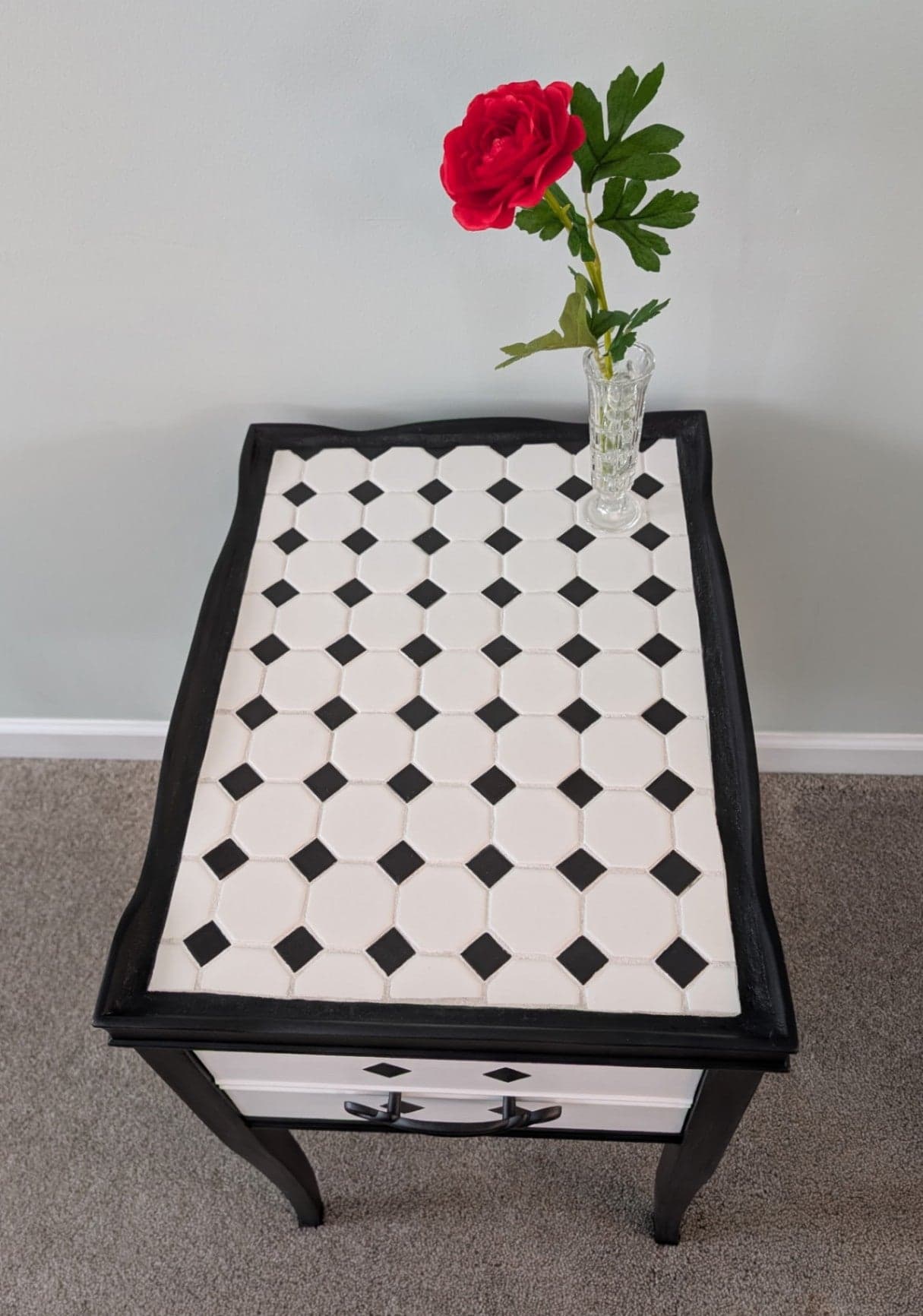 Classic Black & White Refinished End Table - Thumbnail 2