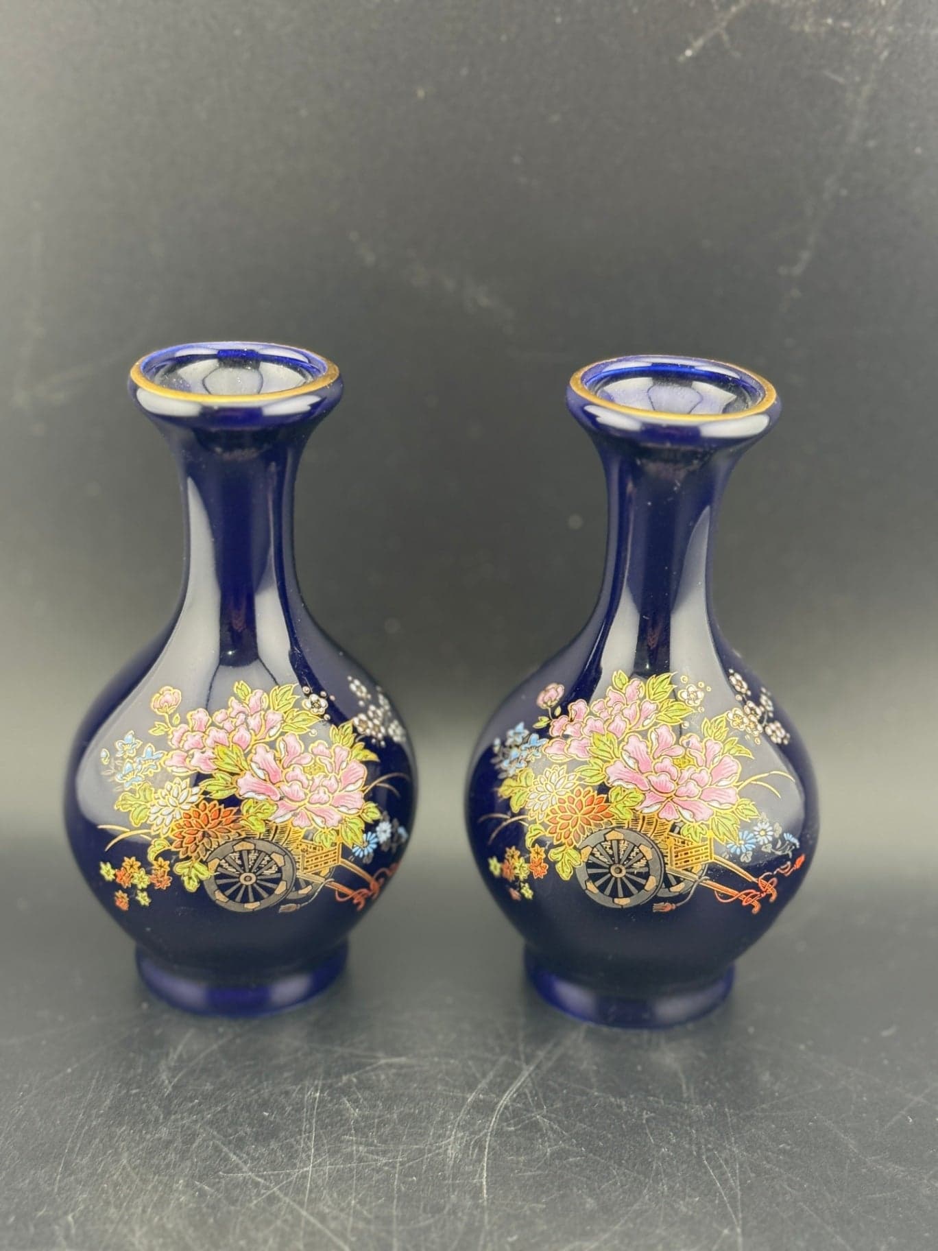 VTG Kutani Cobalt Blue Porc Vase Pair - Thumbnail 2