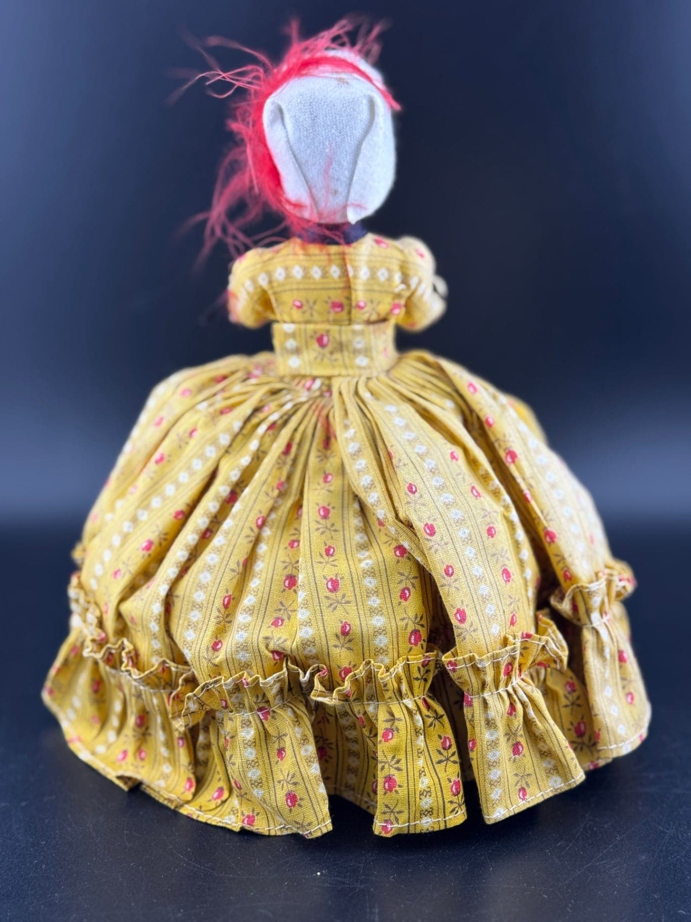 Vintage Doll in a Cloche - Thumbnail 8