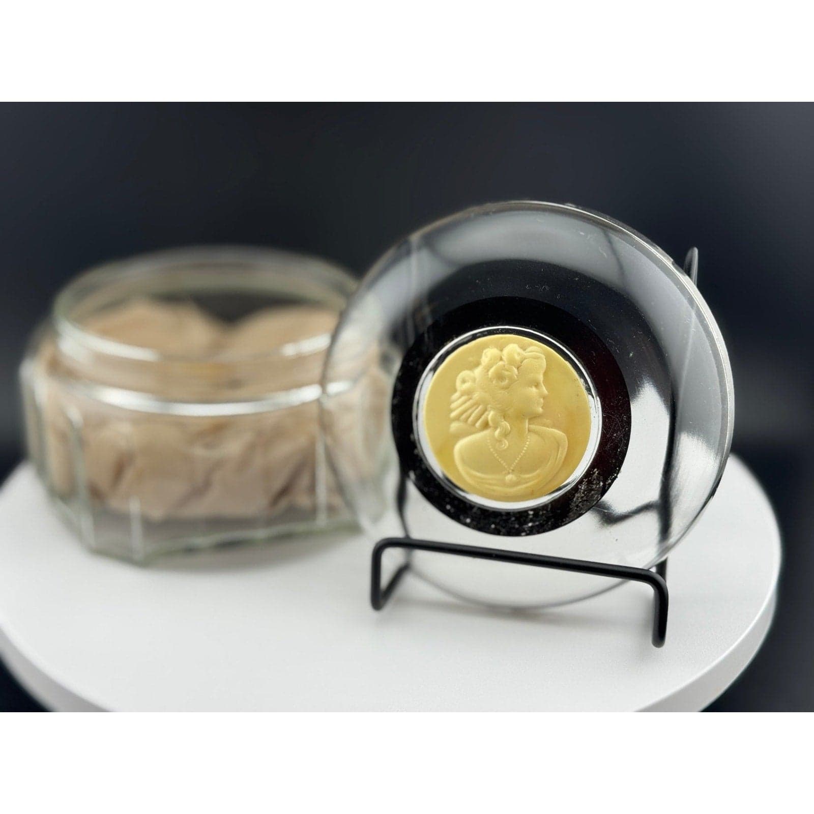 Vintage Celluloid Cameo Dresser Jar - Thumbnail 7