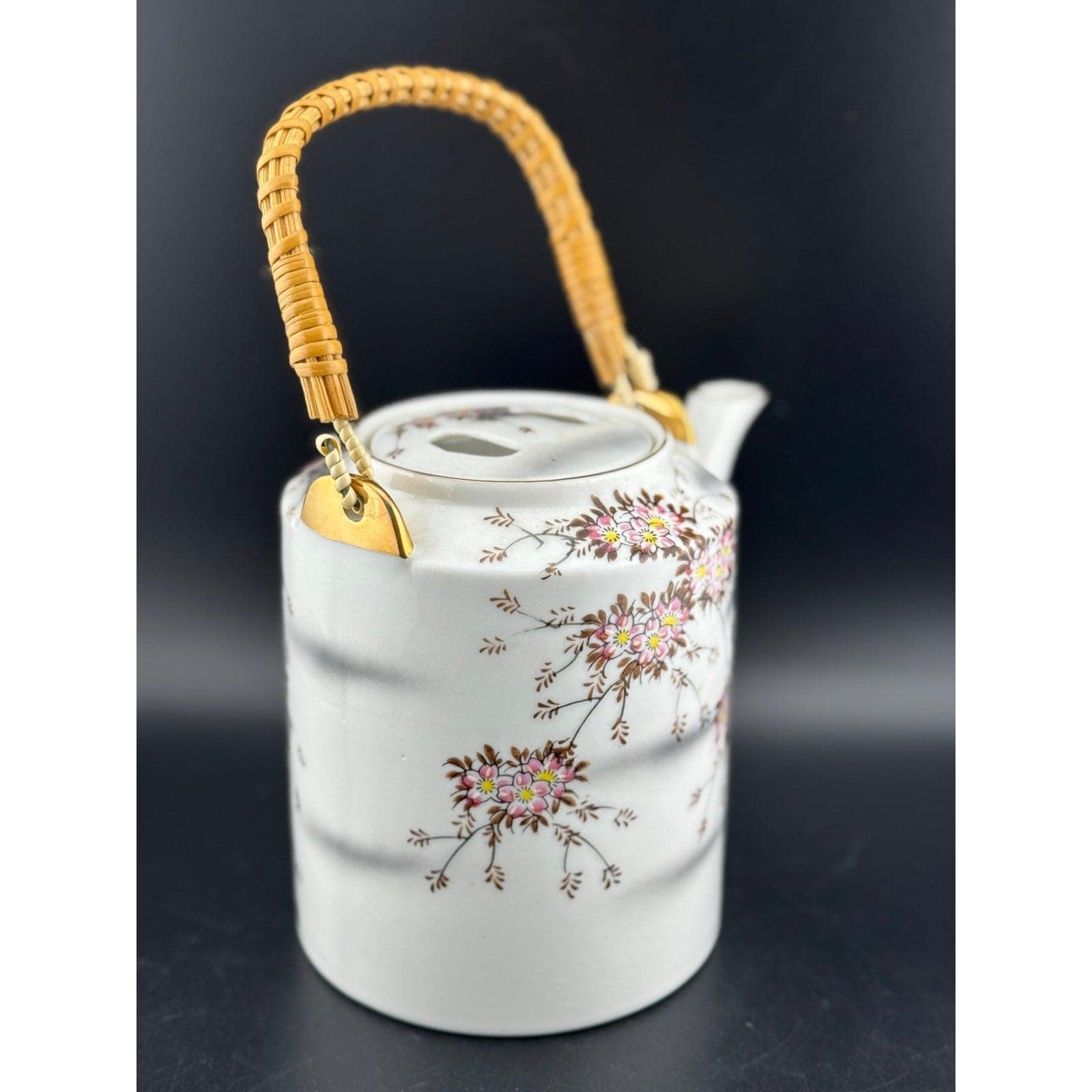 Japanese Cherry Blossom Teapot - Thumbnail 5