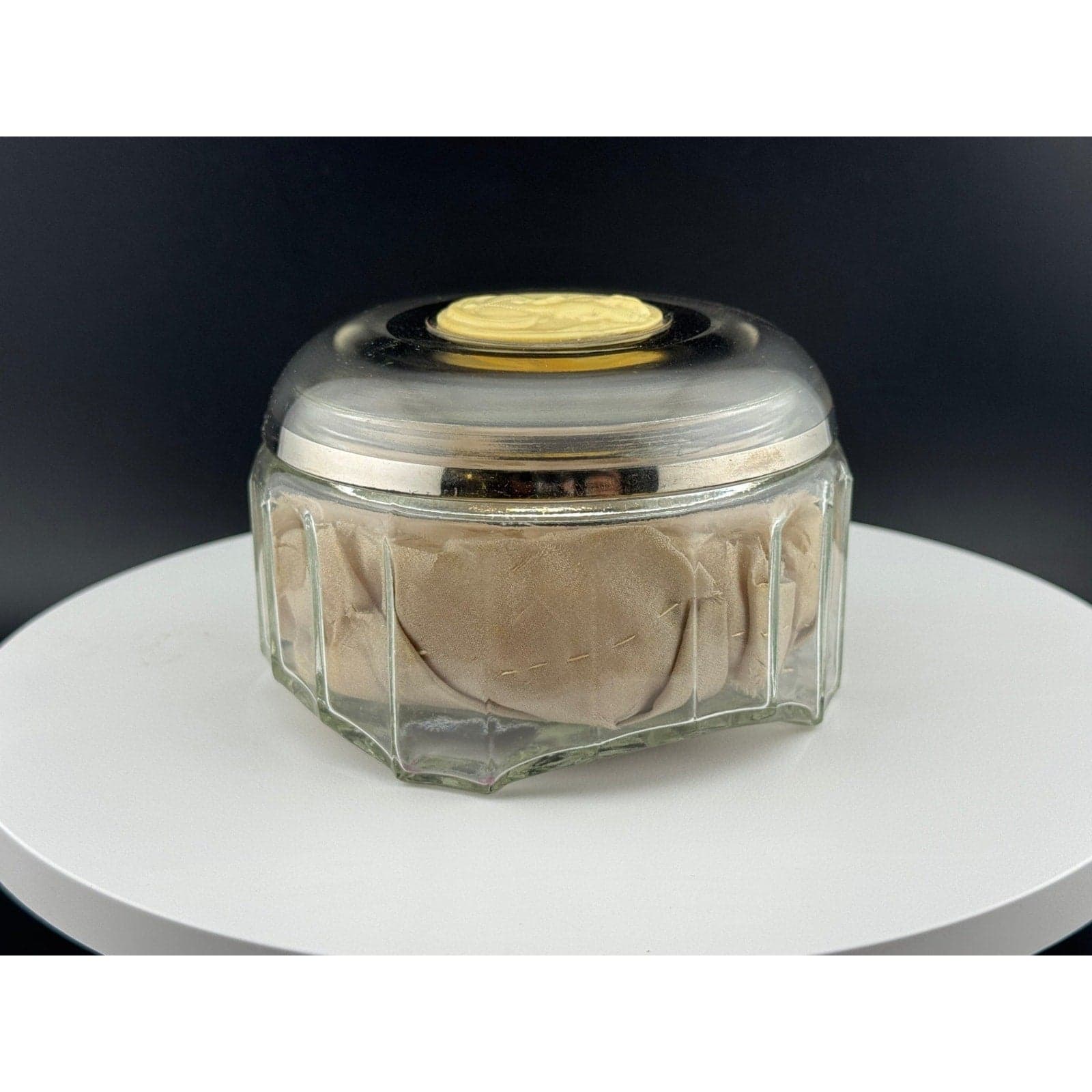 Vintage Celluloid Cameo Dresser Jar - Thumbnail 3