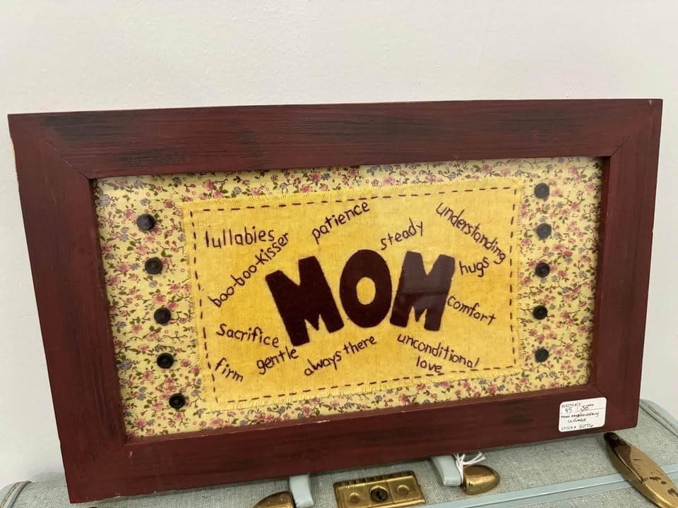 Mom Embroidery Art - Image 1