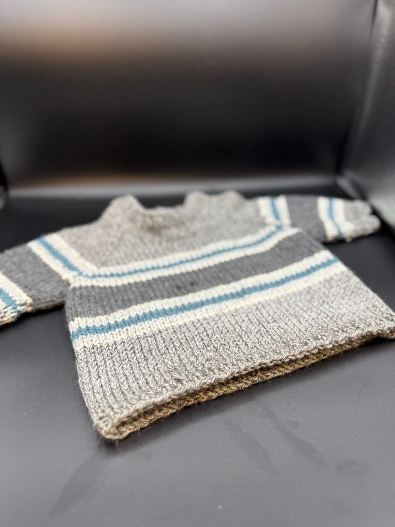 Handmade Gray & Blue Baby Sweater - Thumbnail 4