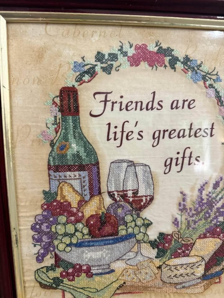 Wine Friends Cross Stitch - Thumbnail 3