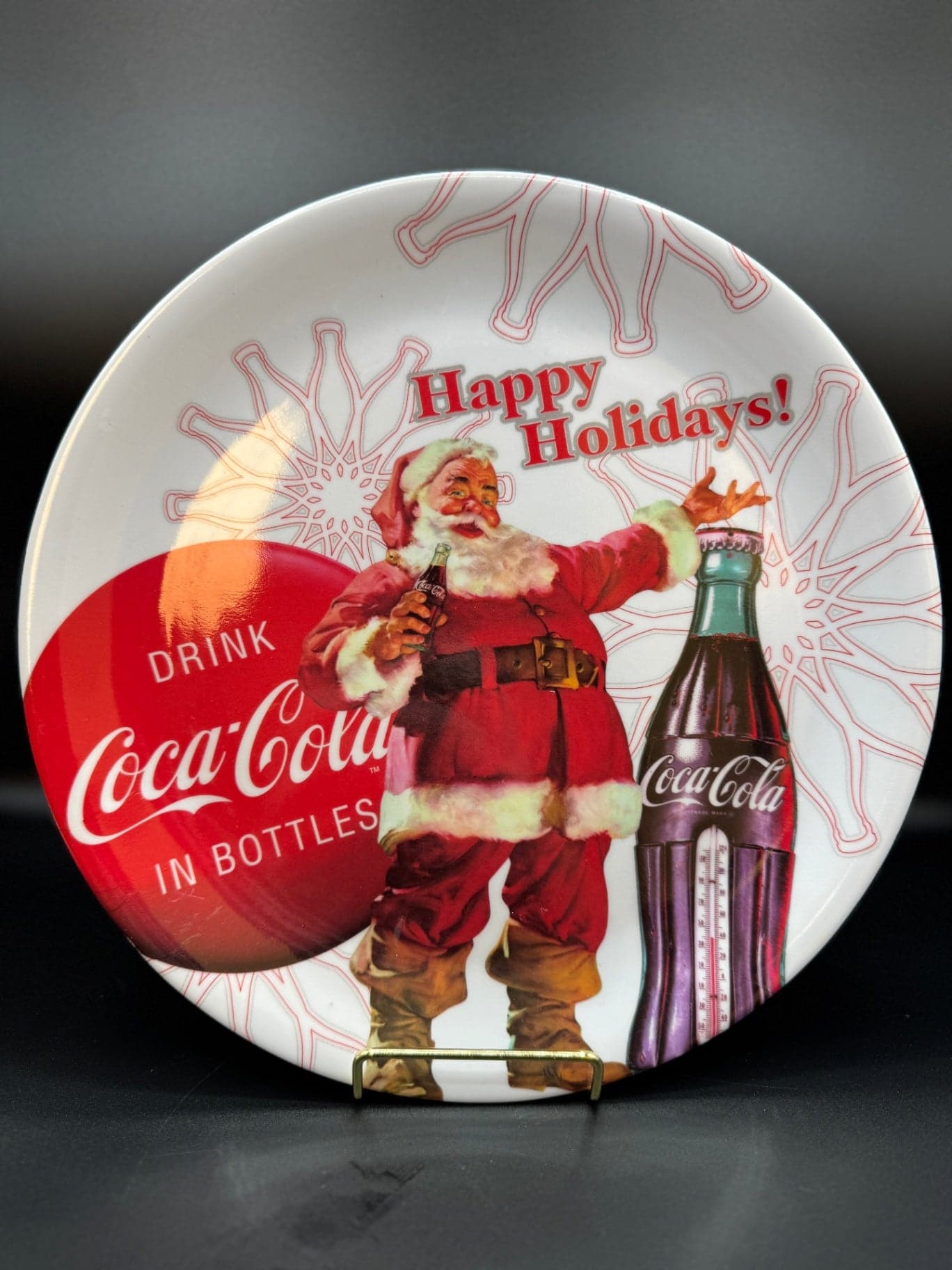 Set of 4 Coca-Cola Holiday Plates - Image 1