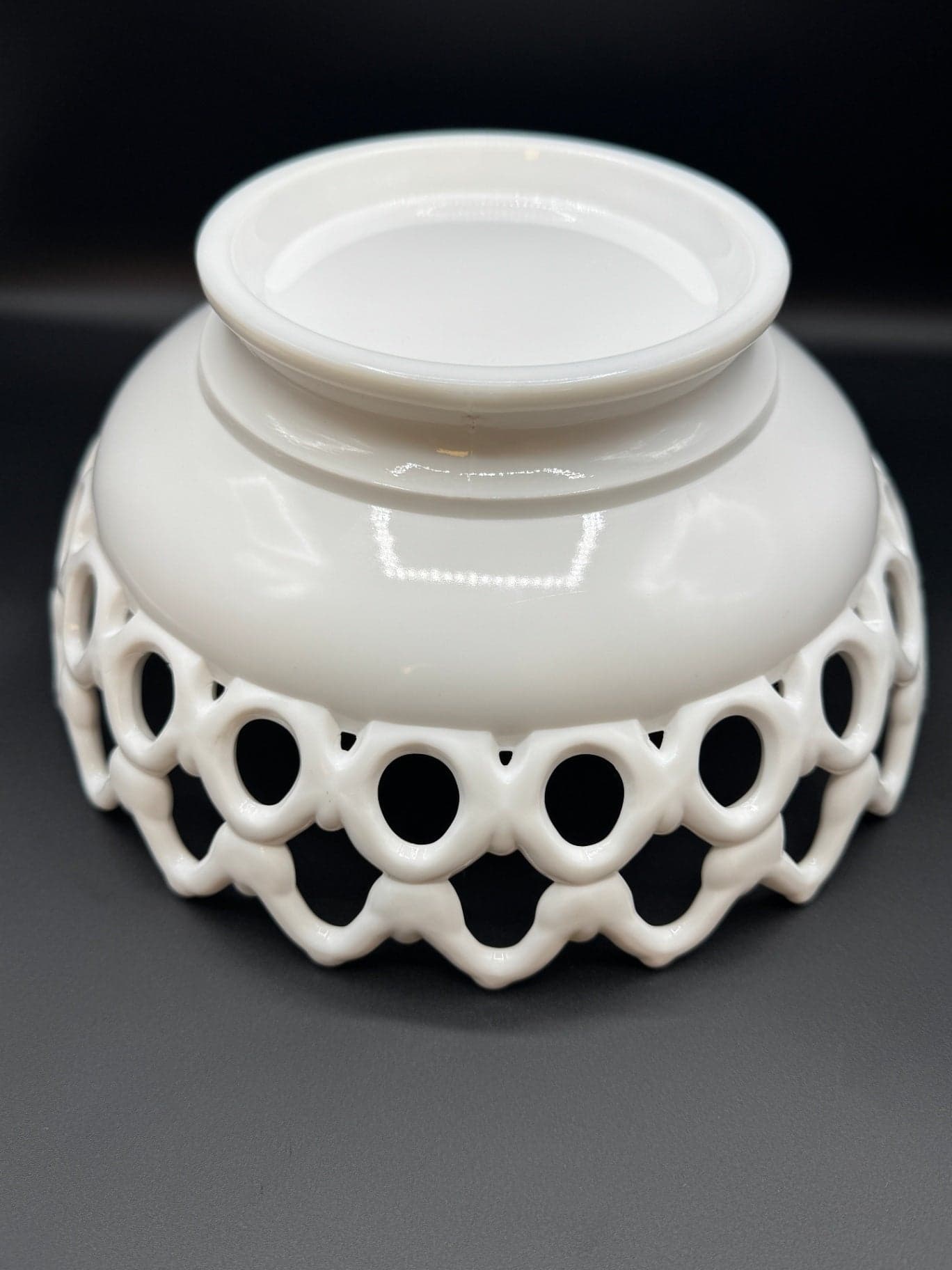 Westmoreland White Glass Bowl - Thumbnail 8