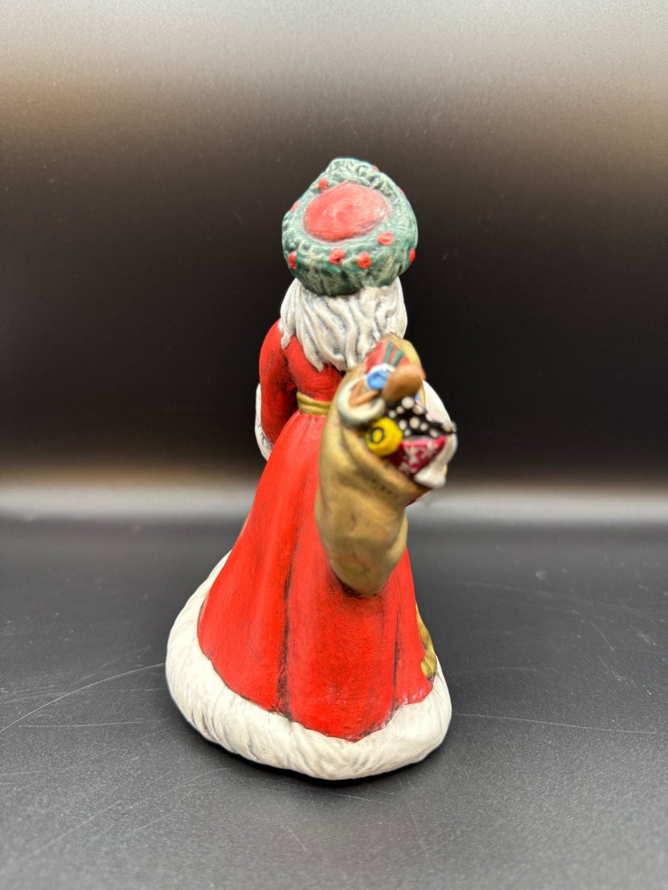 Old World Santa - Thumbnail 5
