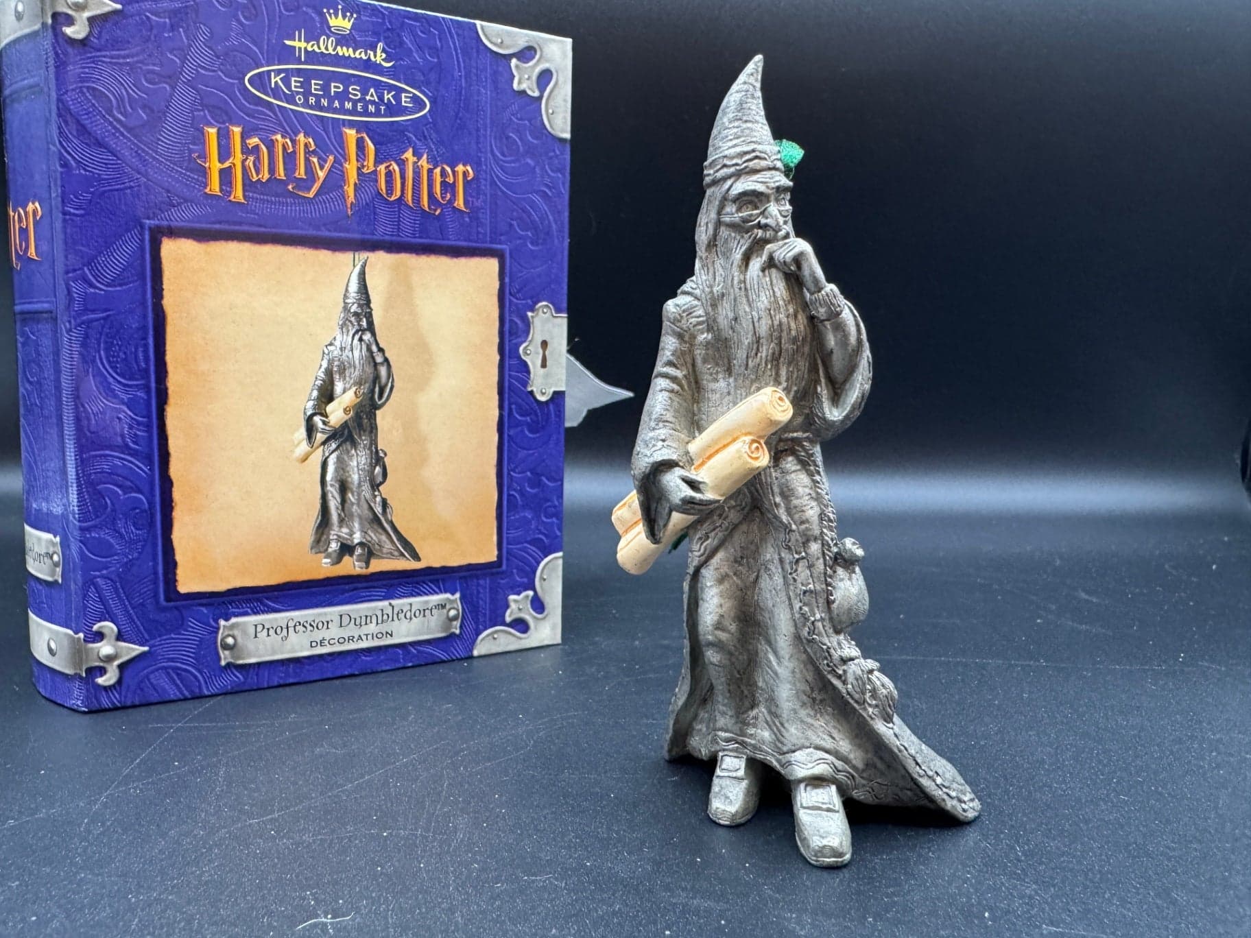 Hallmark Prof. Dumbledore Ornament - Thumbnail 6