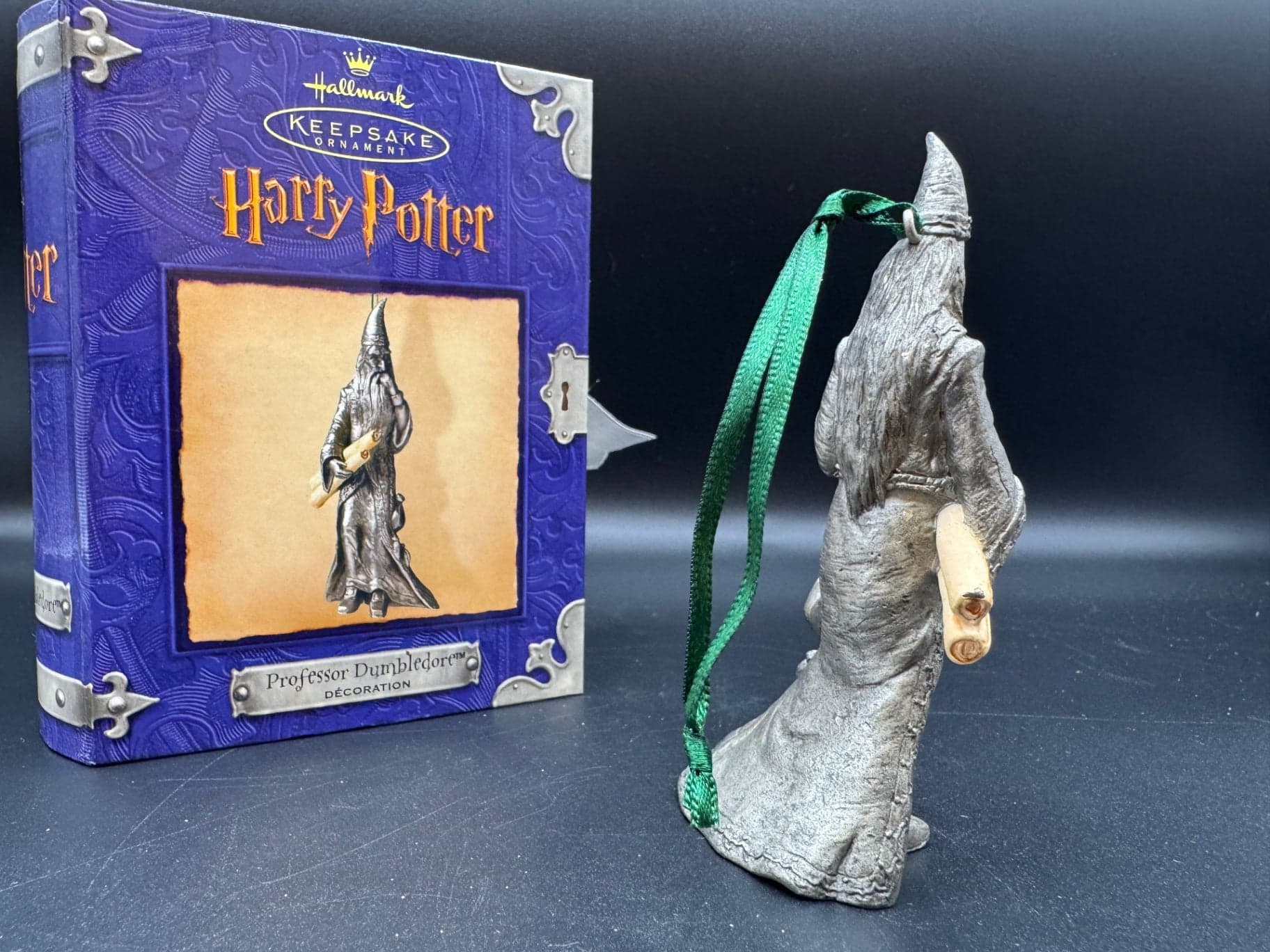 Hallmark Prof. Dumbledore Ornament - Thumbnail 7