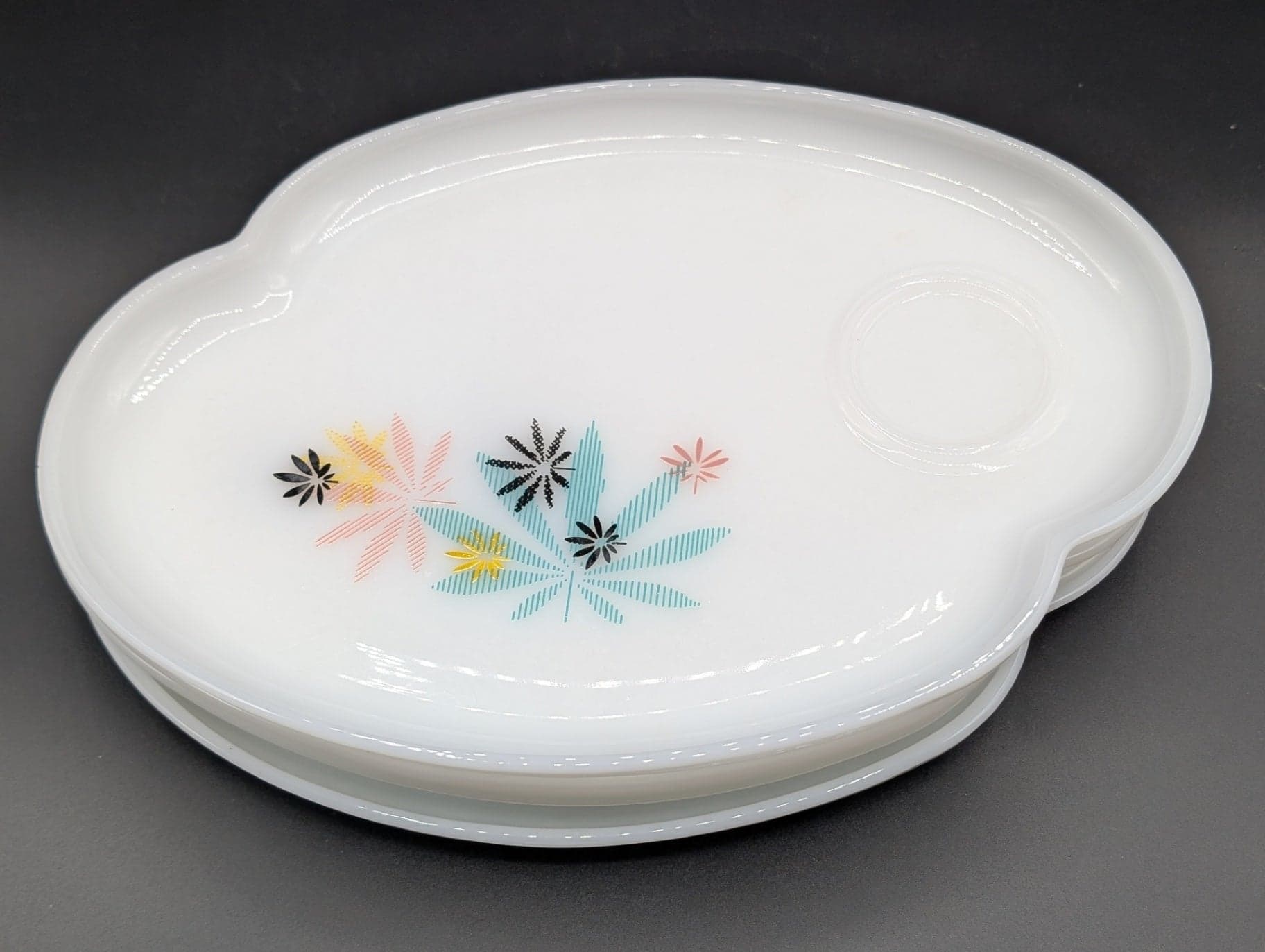 Atomic Flower Snack Plate & Cup Set - Thumbnail 4