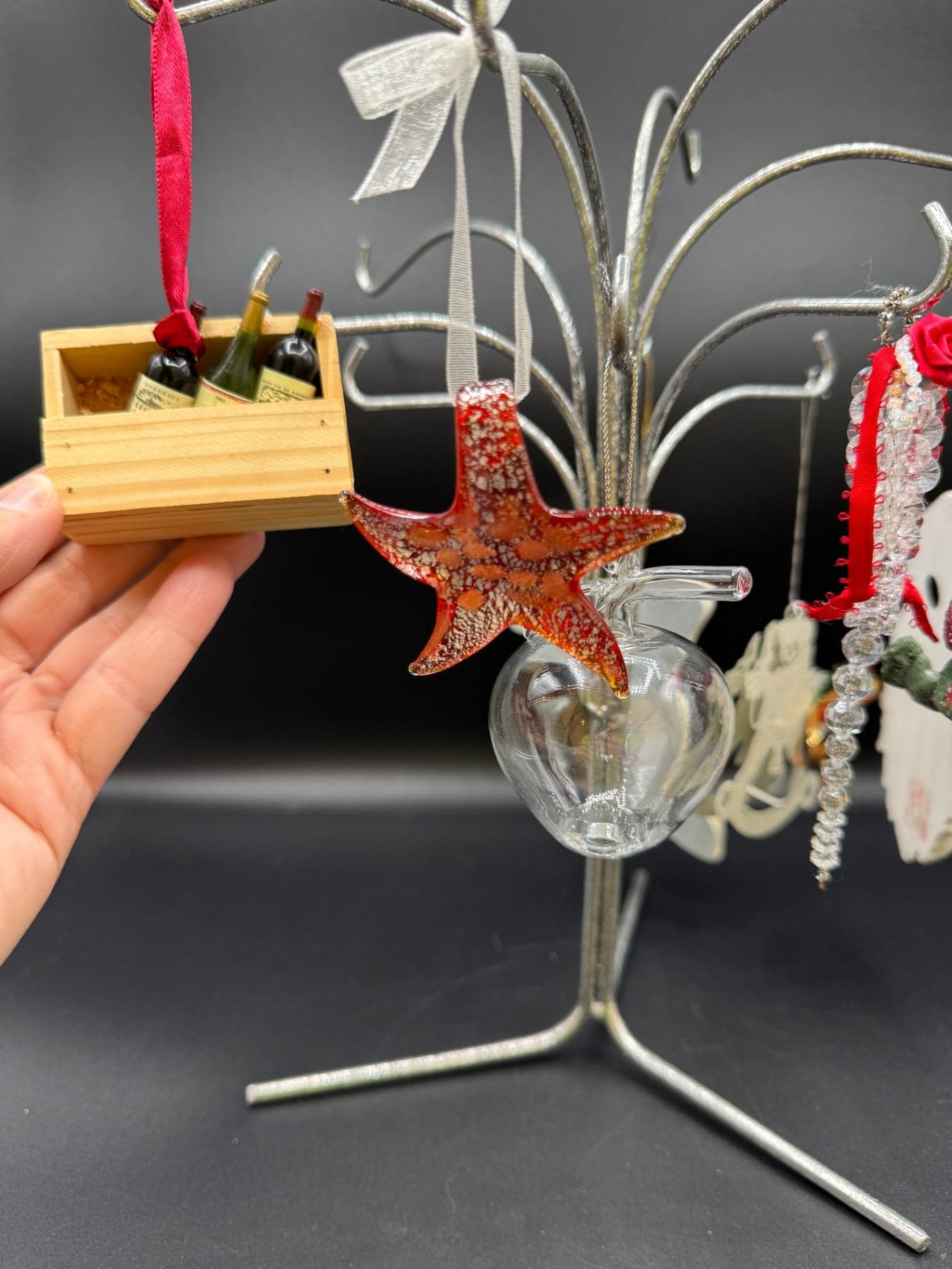 Red & White Asst. Ornament Lot - Thumbnail 4