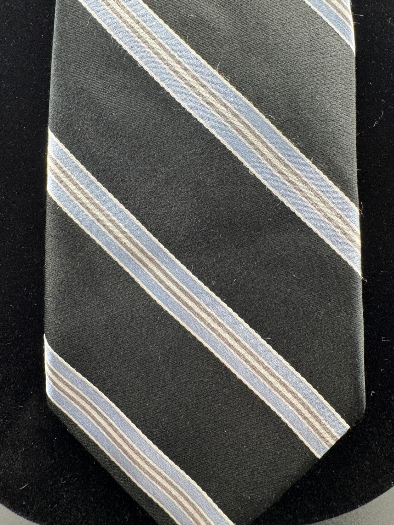 Classic Tommy Hilfiger Necktie - Thumbnail 2