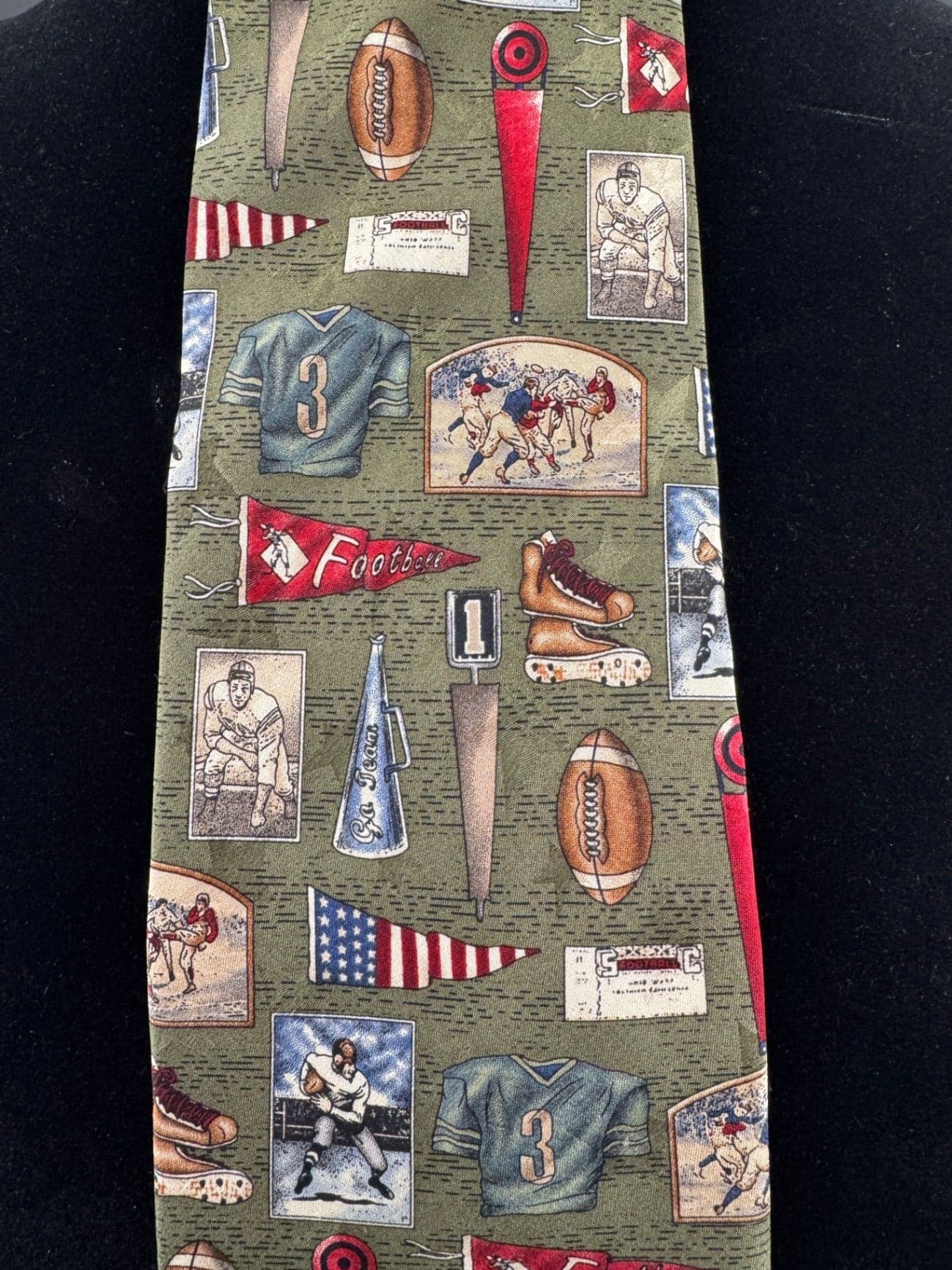 Van Heusen Vintage Football Necktie - Thumbnail 3