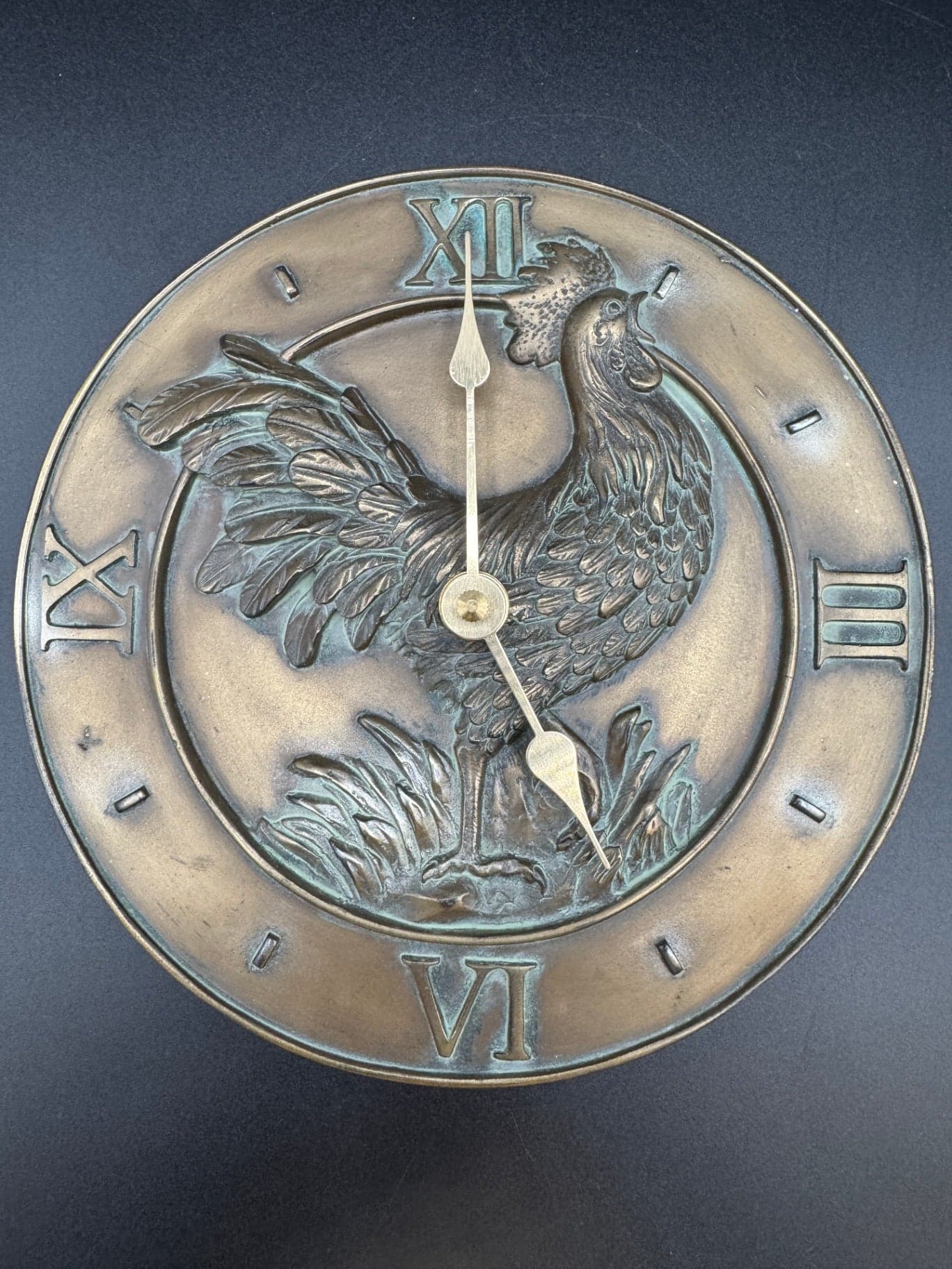 Hen-Feathers Chanticleer Clock - Image 1