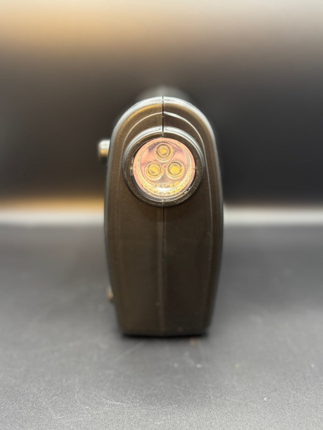 Bell + Howell 300PSI Compressor - Thumbnail 9