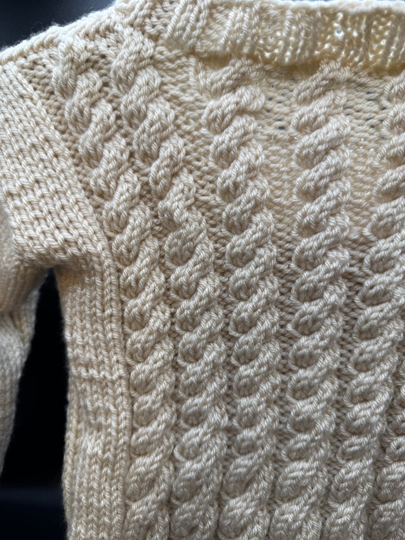 Handmade Irish Knit Baby Sweater - Thumbnail 4